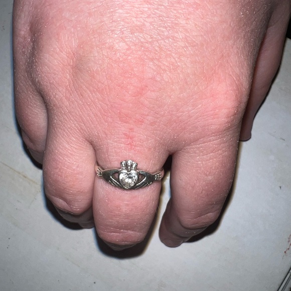 Jewelry - Sterling Silver 🍀Irish Claddagh Ring 💍